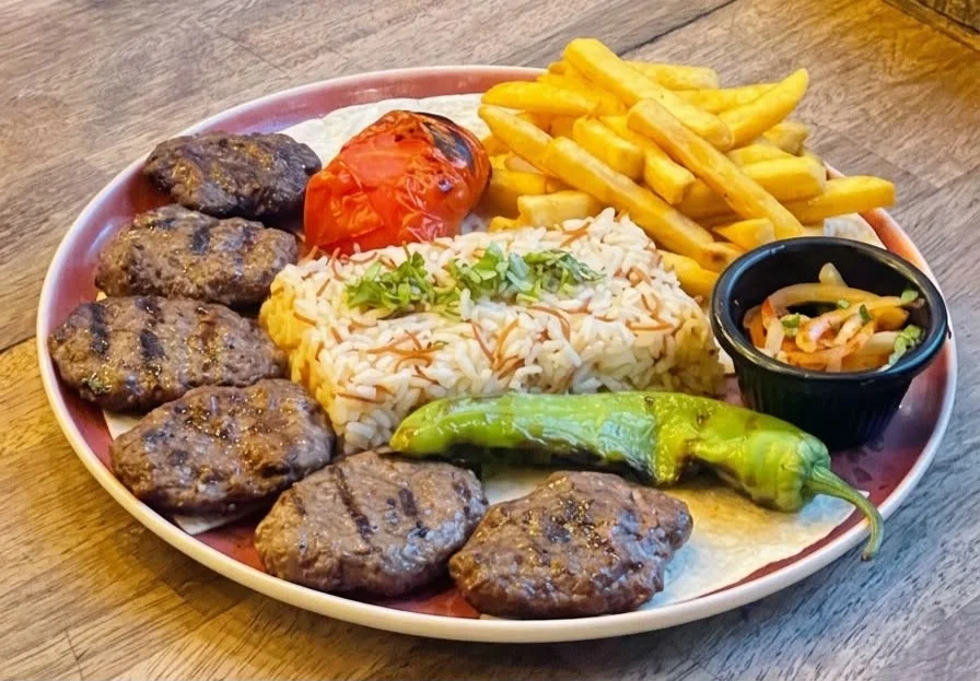 Grilled köfte