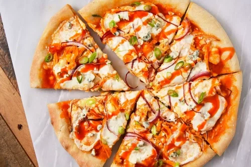Hot Chicken Pizza
