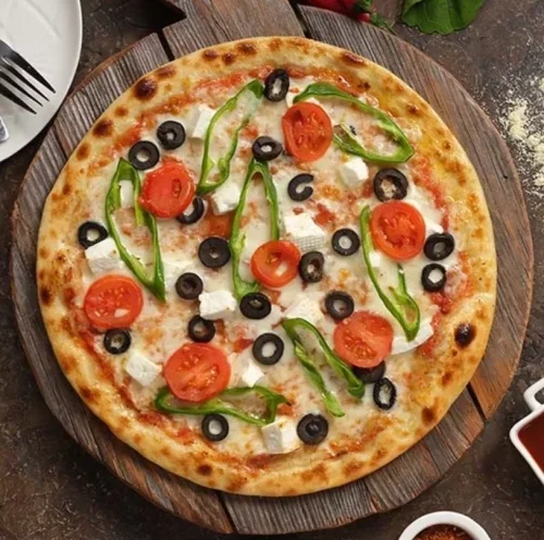 Mediterranean Pizza