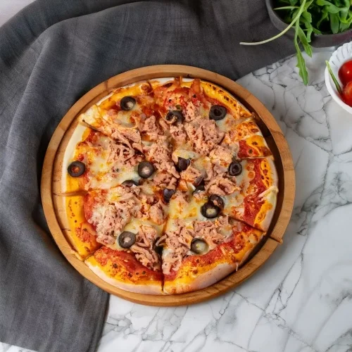 Tuna Pizza
