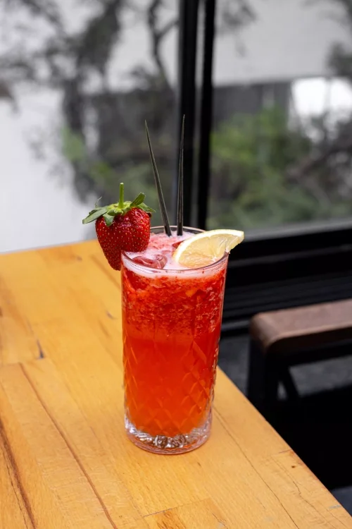 Strawberry lemonade