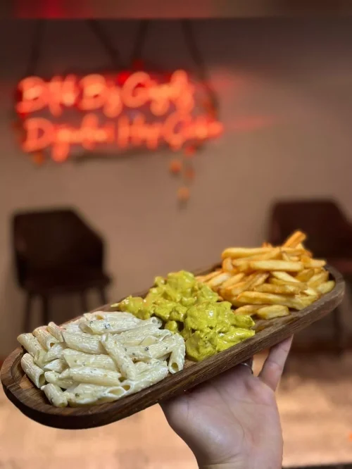 Chicken with curry sauce