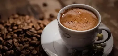 TURKISH COFFEE WITH DAMLA SAKIZ