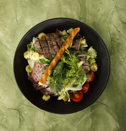 Grilled Steak Salad