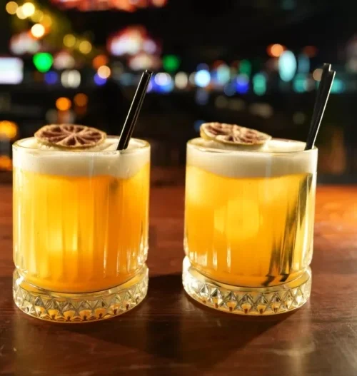 WHİSKEY SOUR 1+1